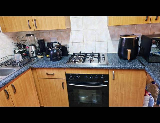 2 BEDROOM HOUSE FOR SALE IN GROBLERPARK